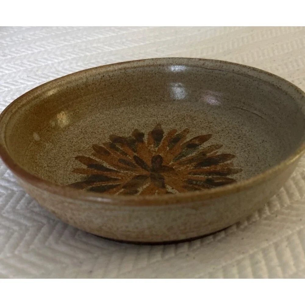 Signed WRW ’83 Studio Art Pottery Stoneware Bowl, Hand-Thrown, Floral/Sunburst